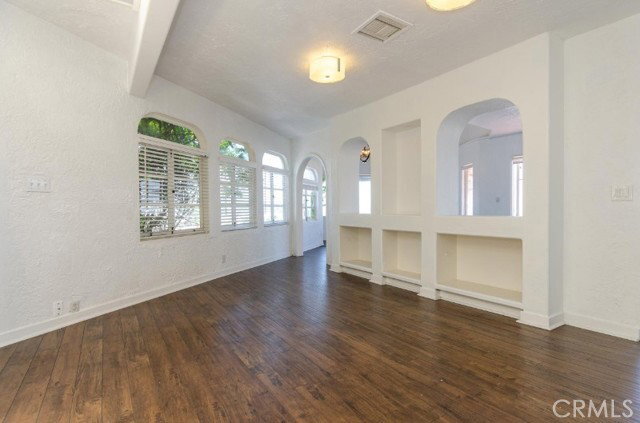 Foto del edificio - 212 N Coast Hwy