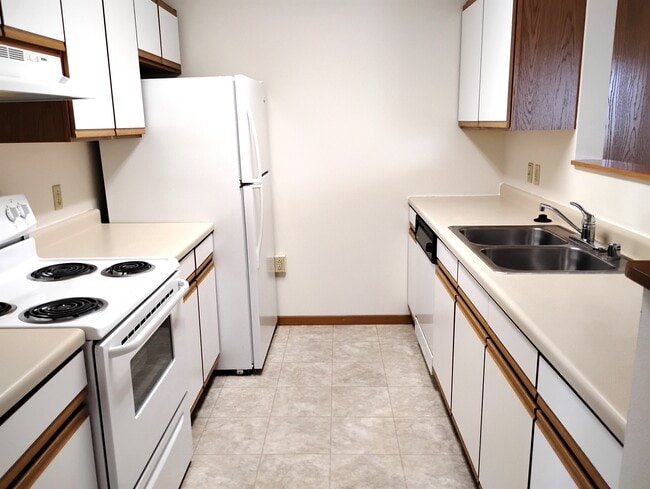 Foto del edificio - Stonefield Manor Senior Apartments