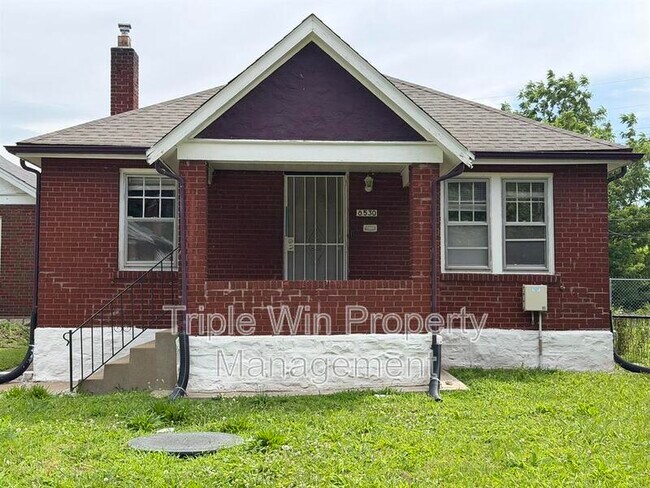 Foto del edificio - 8530 Lowell St