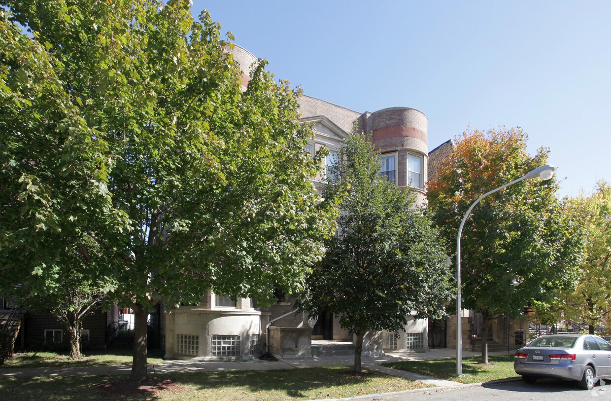 Foto del edificio - 4147 S Ellis Ave