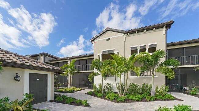 Building Photo - 5684 Palmer Cir