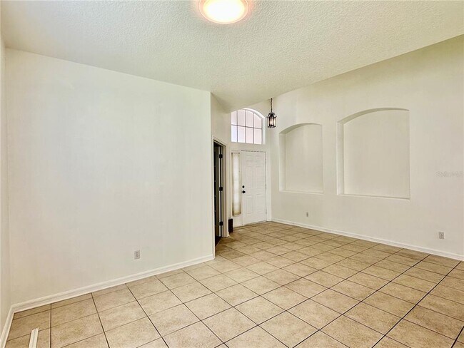 Building Photo - 5223 58th Terrace E