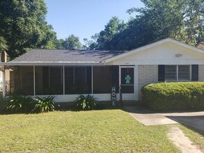 Building Photo - 818 W Gordon Ave