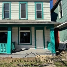 Building Photo - 110 N 17th St
