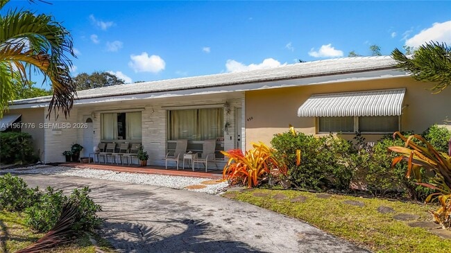 Building Photo - 450 S Highland Ct