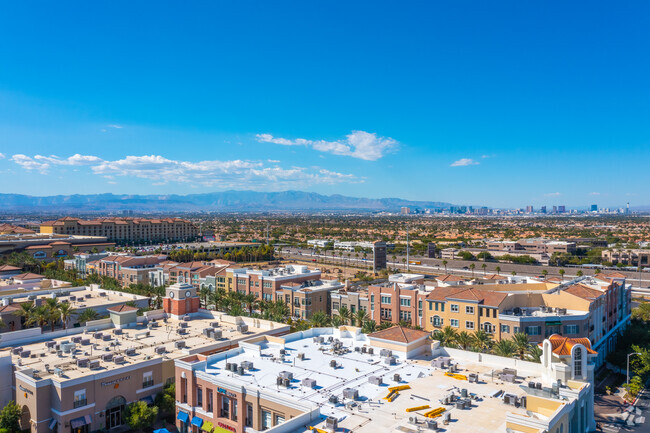 Building Photo - The District Condominiums