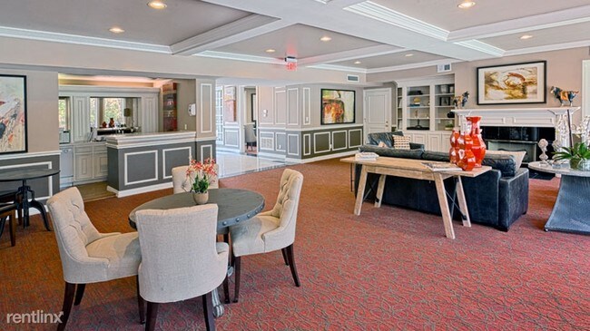 Foto del edificio - 9550 Ella Lee Ln