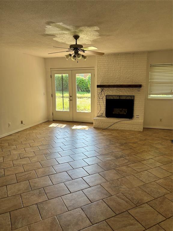 Building Photo - 324 Forest Dr