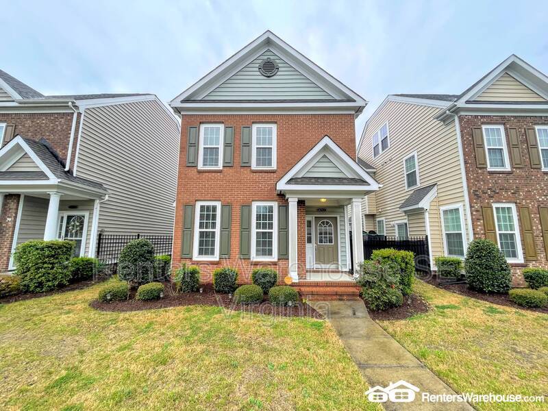 6713 Hampton Roads Pkwy, Suffolk, VA 23435 Condo for Rent in Suffolk