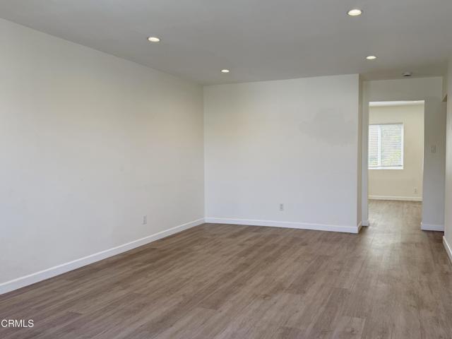 Foto del edificio - 1827 Santa Ynez St