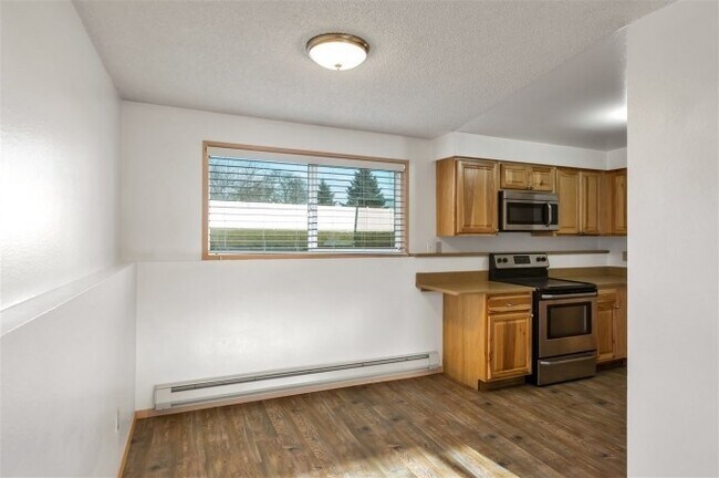 Foto del edificio - Augusta Ave, Duplex