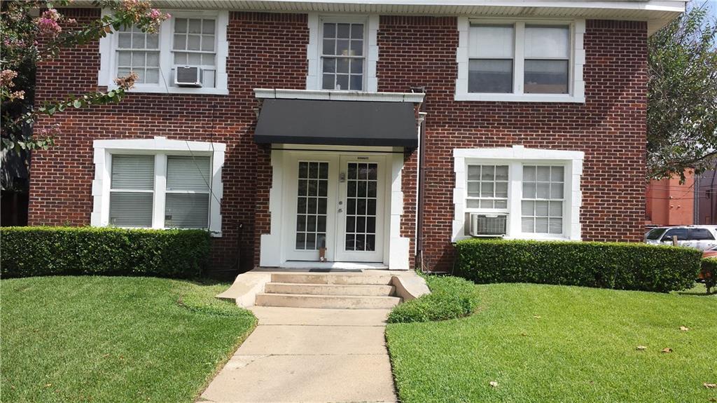 Primary Photo - 4026 Holland Ave