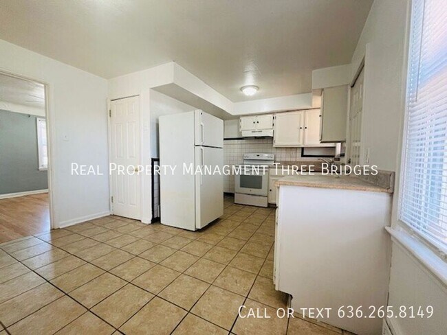 Foto del edificio - 5650 Leverette Ave
