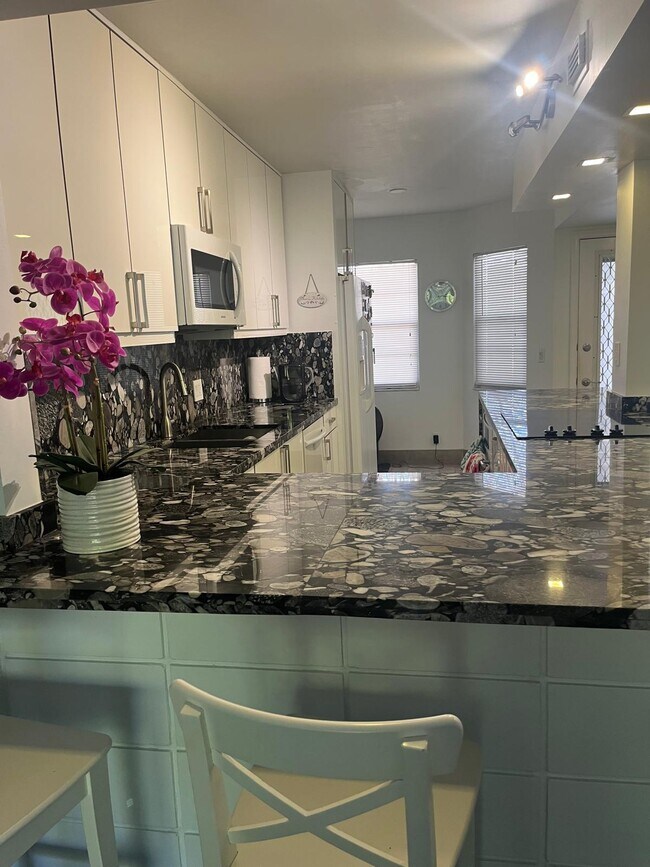 Foto del edificio - 1401 SW 128th Terrace