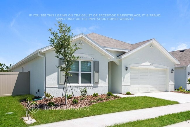 Building Photo - 8013 Majestic Palms Ct