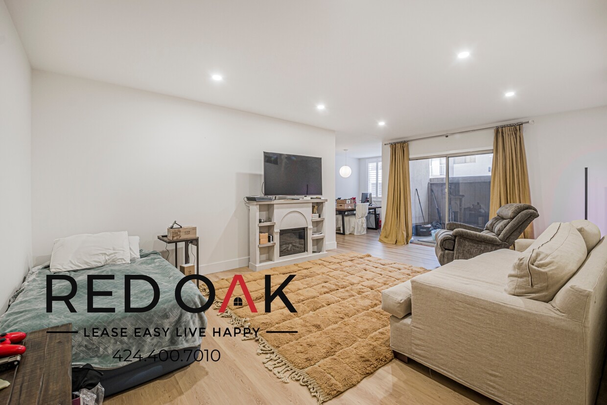 Foto principal - 927 Kings Rd