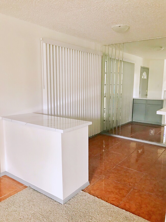 dining area - 11311 Sir Winston St