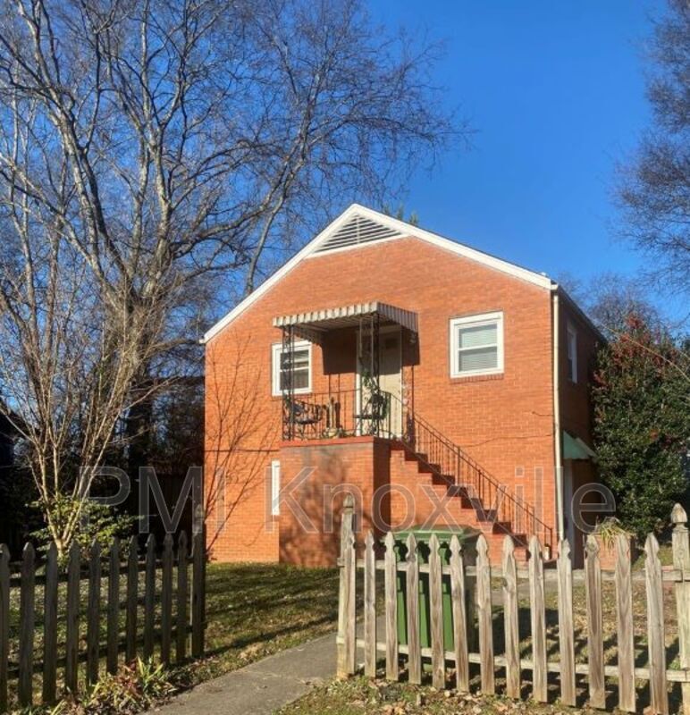 Primary Photo - 709 Mountain View Ave