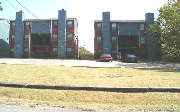 Foto del edificio - 2361-2367 Little Pocket Rd