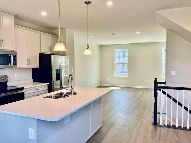 Foto del edificio - 8820 Stevenson Ln