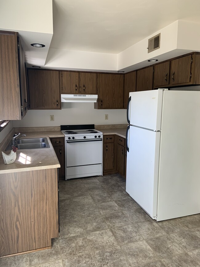 Foto del edificio - 500 Merchant Ln
