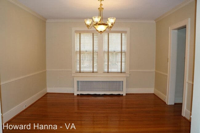 Foto del edificio - 4 br, 1.5 bath House - 221 South Blake Road