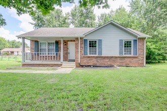 Building Photo - 3407 Albert Dr