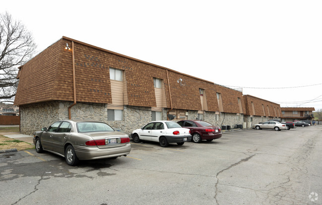 Building Photo - Sheridan Point Apartments