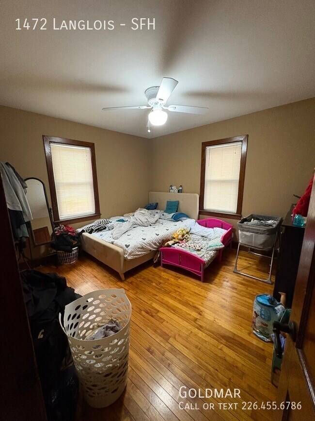 Photo du bâtiment - Single Family Home right off Ottawa Street