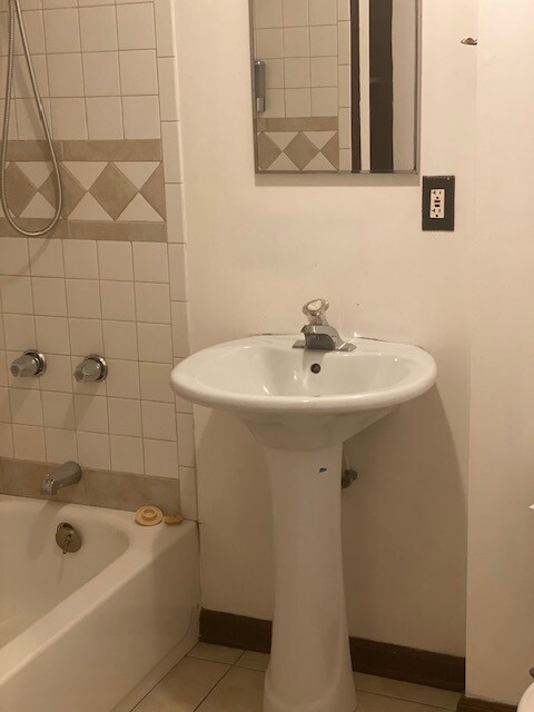 Building Photo - 1605 Ramsay St