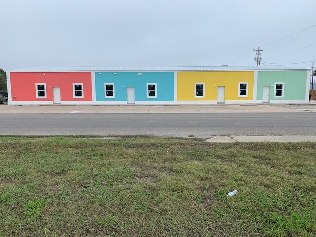 Foto del edificio - 221 W Wilson Ave