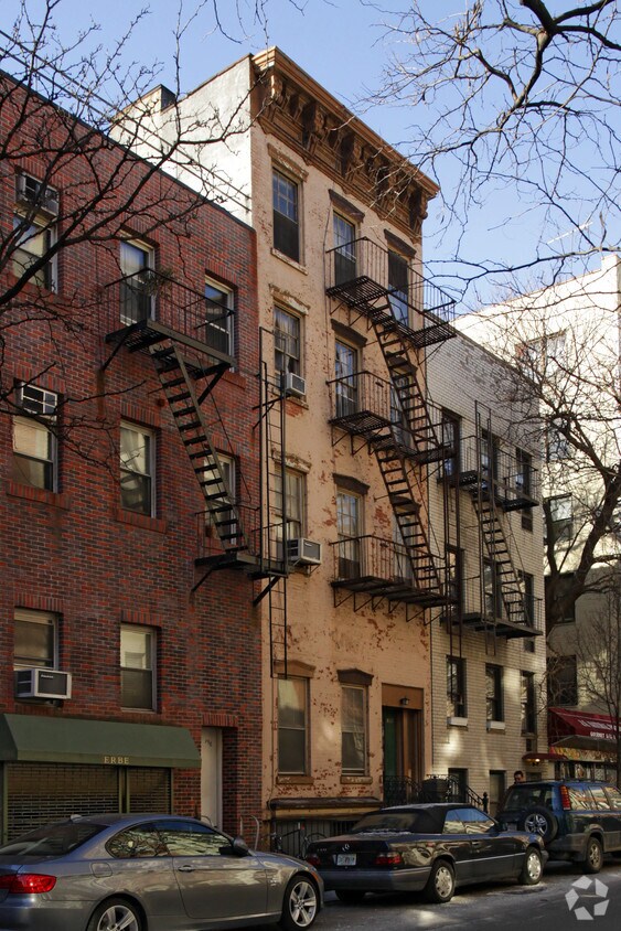 Building Photo - 198 Prince St