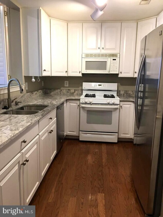 621 N St Asaph St Unit 306, Alexandria, VA 22314 Apartment for Rent in Alexandria, VA