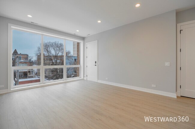 Foto del edificio - 3738 S Calumet Ave