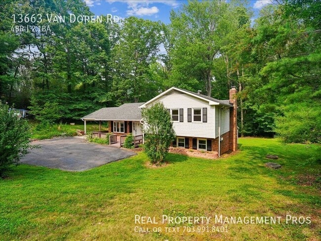 Building Photo - 13663 Van Doren Rd