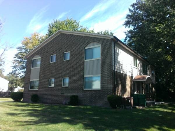 Primary Photo - 35580 Union Lake Rd