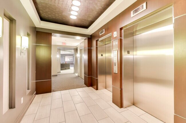 Foto del edificio - 8005 13th St