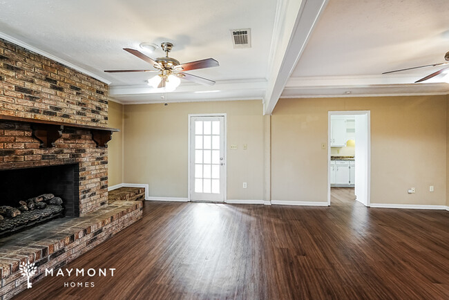 Building Photo - 72 Fern Valley Rd