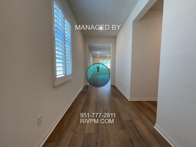 Foto del edificio - WELCOME TO YOUR FUTURE HOME IN SPRING MOUN...