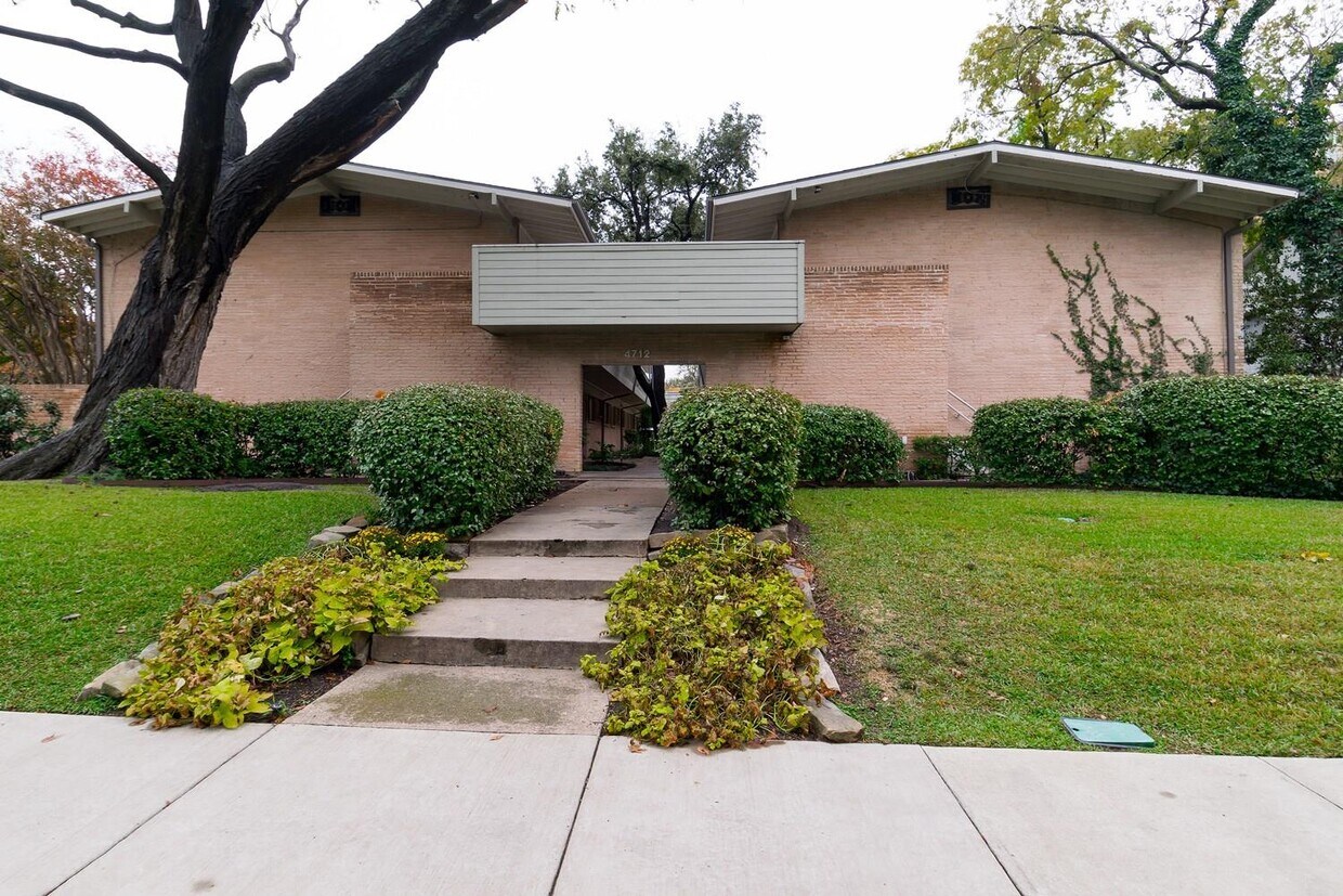 4712 Abbott Ave, Dallas, TX 75205 Townhome Rentals in Dallas TX