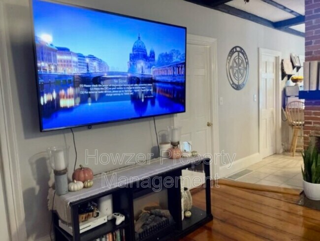 Foto del edificio - 13 Bradford St