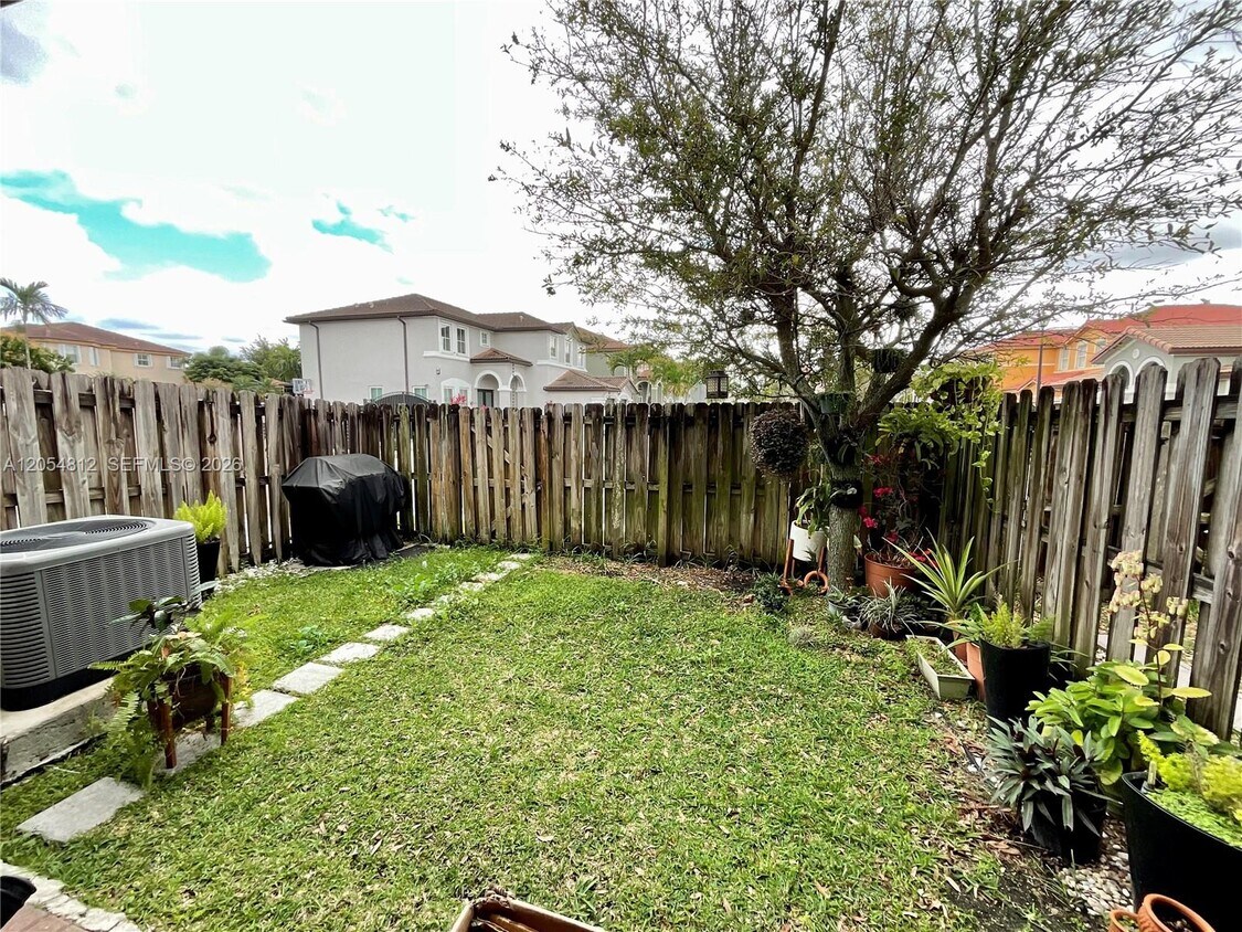 Foto del edificio - 15352 SW 91st St
