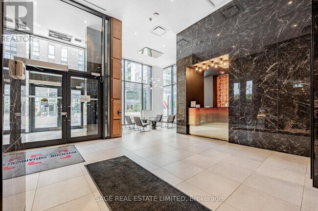 Building Photo - 30 Baseball Pl