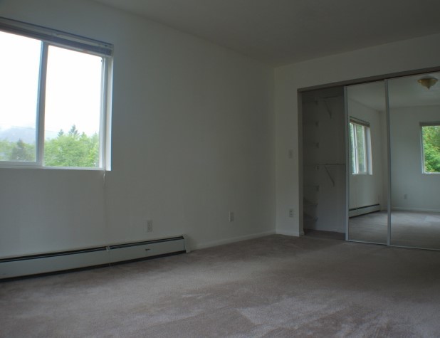 Photo - 721 Lotus St
