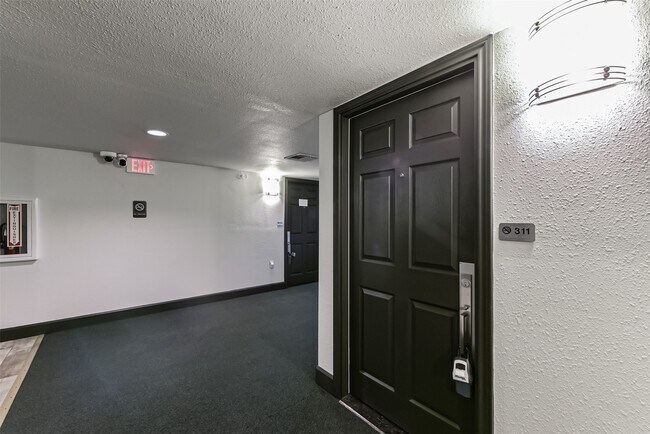 Foto del edificio - 1025 Swanson St