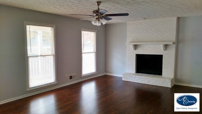 Building Photo - 291 Timber Laurel Ln