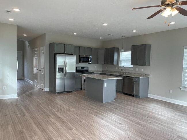 Foto del edificio - 302 71st Ave N