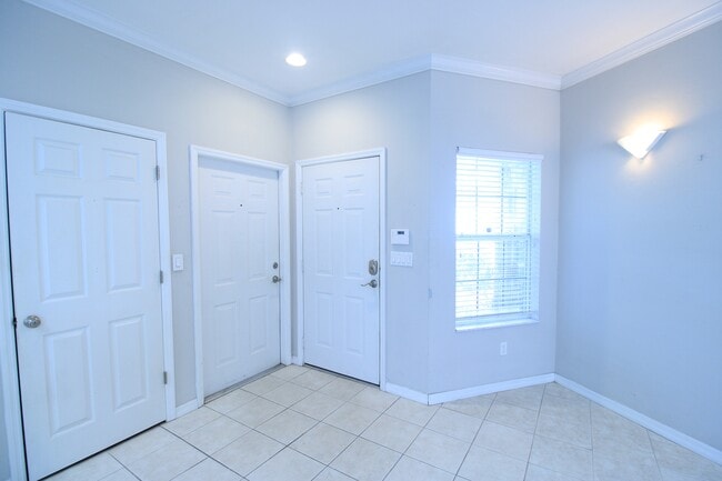 Building Photo - 4742 NW 79th Rd