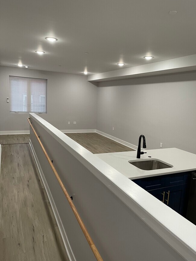 Building Photo - 3936 Haverford Ave