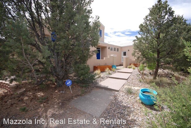 Foto del edificio - 4 br, 2 bath House - 69 Kiva Pl.